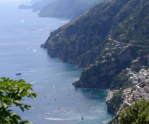 Casa Satriano 2 Apartment *